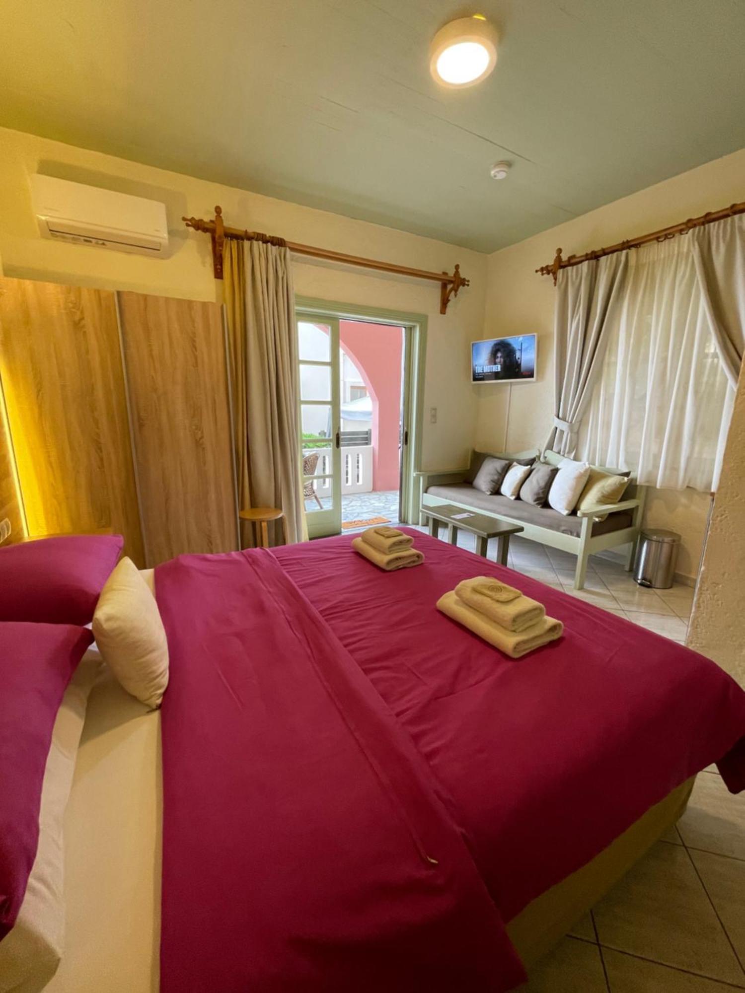 Villa Georgia Apartments & Suites Kalamaki Kamer foto